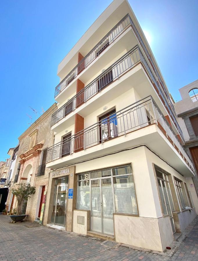 Apartamentos Turísticos Victoria Almunecar Exterior foto